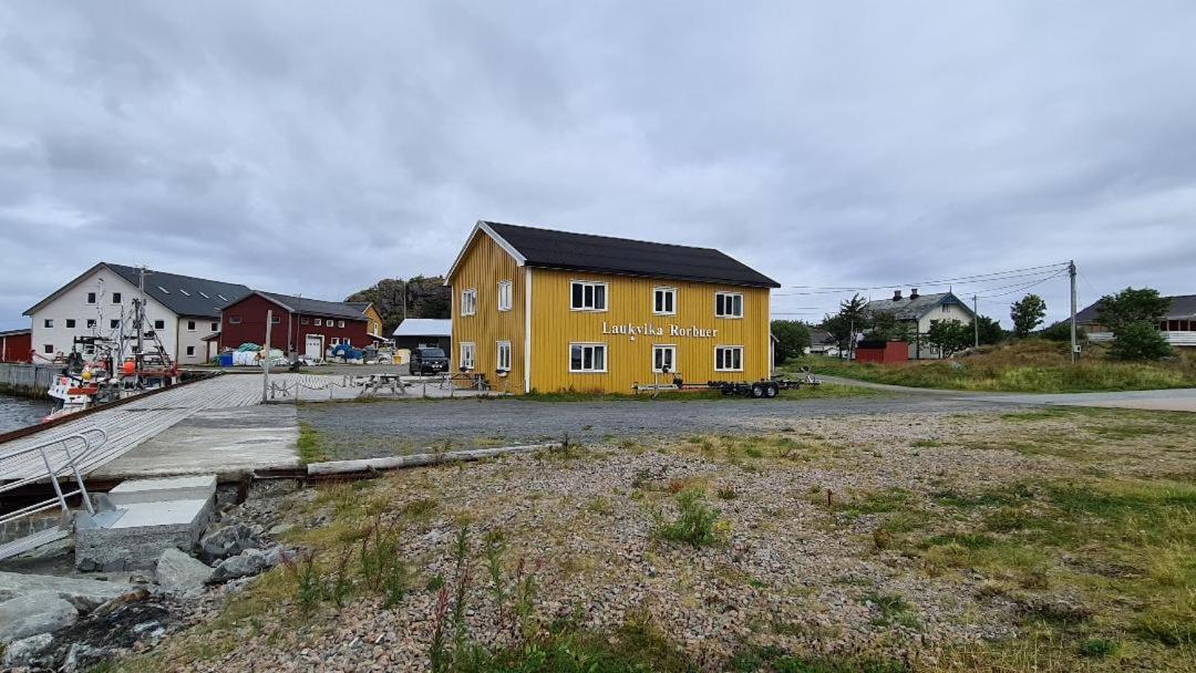 Ferienwohnung Laukvika Rorbuer Exterior foto
